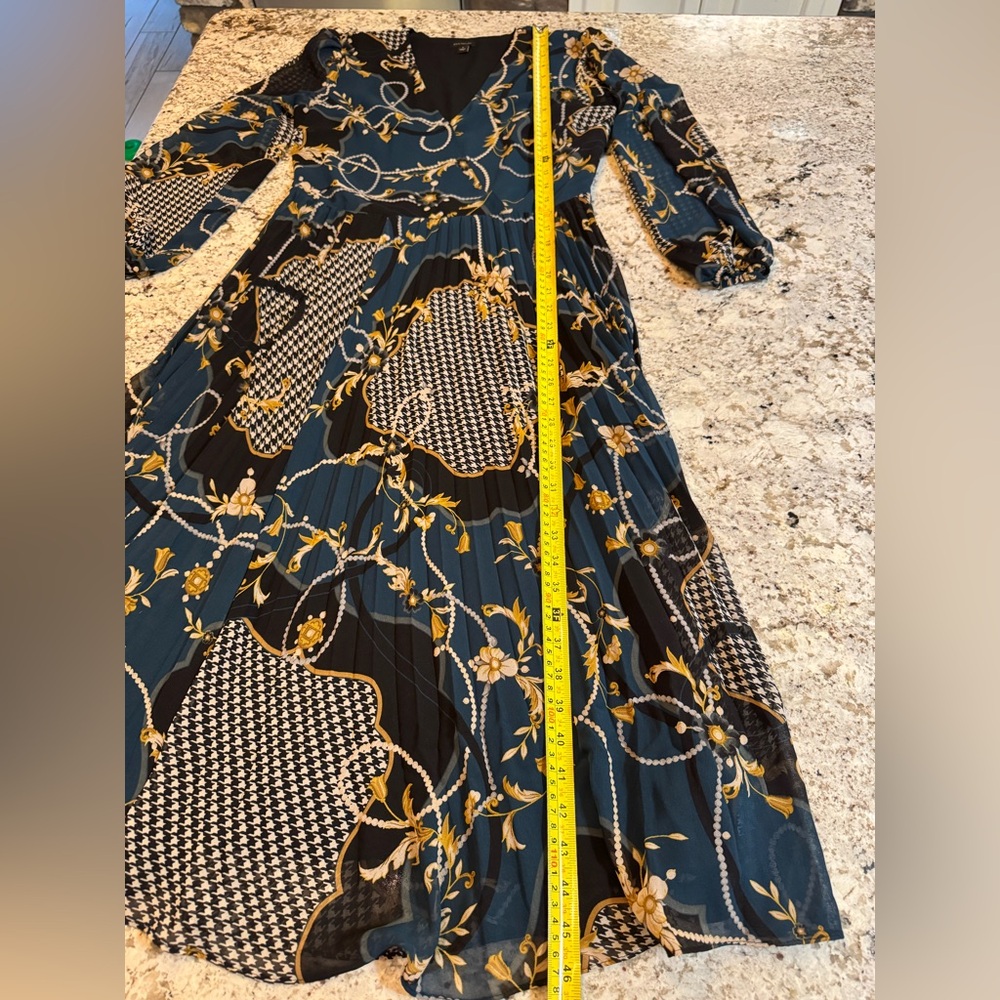 Ann Taylor Teal and Gold Long Sleeve Dress - Picture 4 of 8